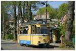 Triebwagen 28 der Woltersdorfer Straenbahn an der Endhaltestelle Woltersdorfer Schleuse, aufgenommen im April 2005