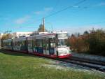 Hier jetzt noch GT6N Tw 909 bei der Einfahrt in die Schleife Eckersbach am 2.11.06.