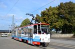 Straßenbahn Zwickau: Tatra KT4D der SVZ Zwickau - Wagen 936, aufgenommen im Oktober 2016 am Hauptbahnhof in Zwickau.