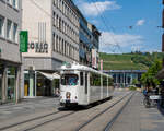 Würzburg, WSB GTW-D8 245 als Linie 1, Kaiserstraße, 27.07.2022