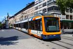 RNV Adtranz Variobahn V6 Wagen 4122 bei der RNV Straßenbahnparade 125 Jahre elektrische Straßenbahn in Mannheim am 29.06.25 in der Innenstadt