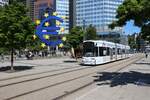 VGF Straßenbahn Frankfurt am Main Bombardier Flexity Classic S-Wagen 268 am 10.05.25 am Willy Brandt Platz