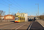 Duewag/Siemens MGT6D, Wagen 634, mit Werbung für LOTTO Sachsen-Anhalt, gesehen auf der Elisabethbrücke in Halle (Saale).

🧰 Hallesche Verkehrs-AG (HAVAG)
🚋 Linie 10 Hauptbahnhof–Göttinger Bogen
🕓 18.3.2025 | 17:13 Uhr