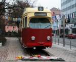 Die neue  Essbahn  in Singen. Es handelt sich um den ex. Ludwigshafener Tw 129, der in Singen als Imbiss erhalten bleibt 24.1.10. Leider wurde er 2 Tage spter schon mit Graffiti besprht :-(