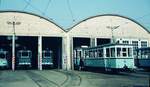 END Straßenbahn Esslingen-Nellingen-Denkendorf__Die aber auch nach Scharnhausen und Neuhausen fuhr.__Vor der rechten Halle ist Bw 24 [ME 1926] zu sehen.__05-04-1971 