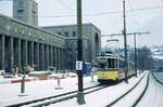 SSB Stuttgart__Linie 10 mit DoT4 Nr.911 vor dem Hbf.__01-12-1973