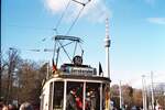 SSB Stuttgart__Von der Straßenbahn zur Stadtbahn. Eröffnungsfahrt für die U15 und Verabschiedung der Linie 15. An der Endstation, unterm Fernsehturm, trennen sich die Gleise. Von der Innenstadt über 'Geroksruhe'-'Stelle'-'Ruhbank/Fernsehturm' nach Sillenbuch fuhr die Linie 10 von 1930 bis 1965.__08-12-2007