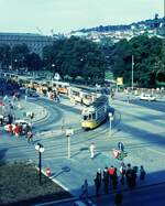 SSB Stuttgart__Gleis- und Tunnelbau__Der Schloßplatz war für Jahrzehnte die zentrale Halte- und Umsteigestelle im Stadtzentrum.