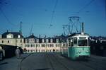 END Straßenbahn Esslingen-Nellingen-Denkendorf__Die aber auch nach Scharnhausen und Neuhausen fuhr.__Tw 13 [ME 1958] biegt gleich links ab, hinunter zum Esslinger Bahnhof.__04-03-1976 