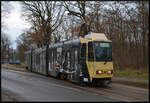 Schöneicher-Rüdersdorfer Straßenbahn GmbH: Der Triebwagen 29 (Typ: KTNF6 ČKD Tatra/ MGB, 1990) der Straßenbahnlinie 88 Berlin-Friedrichshagen - Alt-Rüdersdorf ist am