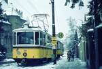 SSB__Zahnradbahn__Absolut seltene, vielleicht einmalige, Betriebssituation bei der Zb. Ein Tw (101, ME 1935) mit TAL-seitig gekuppeltem Vorstellwagen (117) an der Haltestelle 'Liststraße'.__10-04-1973