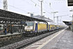 Der Metronom nach Uelzen fährt hier am 13.2.2026 bei dichtem Schneetreiben um 11.39 Uhr in Lüneburg ein. Zuglok ist die 146-06.