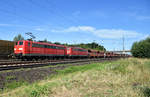 Täglicher Erzzug kommend aus Richtung Hamburg, mit der 151 104-7 und 151 094-0 in Doppeltraktion.