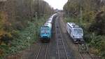 AM 12.11.17 Ergab sich ein wohl einmalieges Bild, Die Diesel-variante des Bombardier Erfolgsmodels 185, die 245 fährt mit dem RE11014 aus Itzehoe, an der Diesel-variante des Siemens Erfolgsmodels (Vectron (193), der 247.9 vorbei.
Ab dem 12.11.17 begann das mietverhältniss der Siemens AG mit RDC Deutschland über die 247 908-7, die ab mitte 2018 verstärkung auf dem AUTOZUG SYLT durch eine weitere 247.9 bekommt.
Die 247 908-7 die bis 11.11.17 bei InfraLeuna war wurde auf den Namen  DEBBIE  getauft.