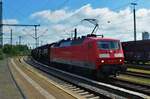 Am 29.05.21 brachte 120 127-6 (Ex DB) einen Kesselwagenzug nach Itzehoe.