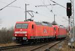 MEG 145 012 überführte am 13.01.2022 die 101 131 von Berlin Lichtenberg nach Mukran.