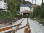 Noch ohne Prellbock ist das Streckenende in Sassnitz.Aufgenommen am 18.September 2021.