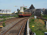 Von der Haltestelle  Treptower Park  aus Rtg.