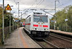 146 563-2 DB als IC 2039 (Linie 56) von Norddeich Mole nach Leipzig Hbf durchfährt den Hp Magdeburg Herrenkrug auf der Bahnstrecke Berlin–Magdeburg (KBS 201).
[17.10.2019 | 15:07 Uhr]