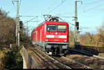 112 113-6 von DB Regio Nordost als RE 3115 (RE1) von Magdeburg Hbf nach Eisenhüttenstadt erreicht den Hp Magdeburg Herrenkrug auf der Bahnstrecke Berlin–Magdeburg (KBS 201).
Aufgenommen am Ende des Bahnsteigs 1.
[19.11.2019 | 11:13 Uhr]