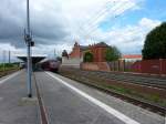 Rathenow, Bahnhof der Lehrter Bahn, KBS 202), Bahnsteig mit Regionalz�gen (19.06.2010)