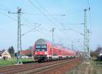 RB14 auf der Fahrt von Senftenberg anch Nauen ber Berlin. Hier kurz nach der Ausfahrt aus Lbbenau/Spreewald. 03.04.2009