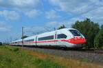 Am 13.06.2021 war 412 213 (Tz 9213, Mundschutz) als ICE 1507 von Hamburg-Altona nach Berlin Südkreuz unterwegs. Ort: Vietznitz, 13.06.2021