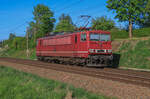 LEG 250 137 (155 137) kam am 08.05.2022 Lz aus Richtung Berlin, weiter nach Stendell zum Zug bespannen gefahren.