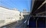 Einfahrt von Norden her - 

... in den Nord-S�d-Fernbahntunnel durch Berlin mit einem RE5 aus F�rstenberg/Havel.

02.05.2026 (M)