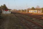 Die beiden Zugangsbauwerke für den Tunnelübergang des 1994 stillgelegten Bahnhofs Fichtengrund an der Berliner Nordbahn am 17.02.2015.