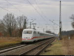 401 072-4 (Tz 172  Aschaffenburg ) unterwegs im ehemaligen Hp Thießen.

🧰 DB Fernverkehr
🚝 ICE 192 (Linie 13) Leipzig Hbf–Berlin Hbf (tief)
🚩 Bahnstrecke Wiesenburg–Roßlau (KBS 207)
🕓 5.12.2020 | 14:11 Uhr