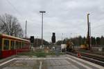 29.3.2019 Zepernick. Aufgrund der Brückenauswechslungen auf der Stettiner Bahn kann die S-Bahn nur noch über ein Gleis verkehren. S2 auf dem Bahnhofsgleis der Gegenrichtung nach Bernau.