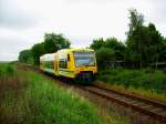 Wenige Meter vor dem B  Werneuchener Chaussee  begenete mir am 29.05.2013 650.80 der ODEG als RB 59702 nach Berlin-Lichtenberg (BLO).