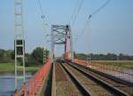 Eisenbahnbrcke Torgau - Hier ist nochmal die Steigung der Brcke ber die Elbe gut zu erkennen.