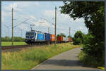 Mit einem Containerzug ist 388 023-4 der ČD Cargo bei Wittenberg-Labetz unterwegs.