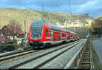 DABpbzfa mit Schublok 146 017, mit Werbung für den Verkehrsverbund Oberelbe (VVO), der S-Bahn Dresden (DB Regio Südost) als S 31740 (S1) von Schöna nach Meißen Triebischtal