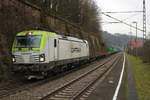 193 895-0 (Siemens Vectron) der Captrain Deutschland GmbH als Containerzug durchfährt den Hp Obervogelgesang auf der Bahnstrecke Děčín–Dresden-Neustadt (KBS 241.1 |