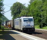 METRANS 386 003-8 mit einem KLV Richtung Tschechien, am 07.06.2019 in Krippen.