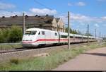 Nachschuss auf 401 512-9 (Tz 112  Memmingen ) als ICE 800 (Linie 18) von München Hbf nach Hamburg-Altona, der in Hohenthurm auf der Bahnstrecke Berlin–Halle (KBS 250).