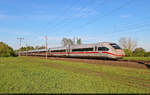 812 051-1 (Tz 9451) unterwegs bei Hohenthurm.

🧰 DB Fernverkehr
🚝 ICE 801 (Linie 18) Kiel Hbf–M�nchen Hbf
🕓 1.5.2025 | 18:44 Uhr