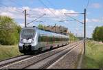 1442 305 (Bombardier Talent 2) der S-Bahn Mitteldeutschland (MDSB II | DB Regio Südost) als S 37837 (S8) von Dessau Hbf nach Halle(Saale)Hbf erreicht den Hp Hohenthurm auf der Bahnstrecke