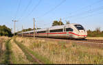 812 093-4 (Tz 9493) kommt mit Verspätung durch Hohenthurm gefahren.

🧰 DB Fernverkehr
🚝 ICE 801  Kieler Bucht  (Linie 18) Kiel Hbf–München Hbf [+25]
🕓 11.8.2023 | 19:09 Uhr