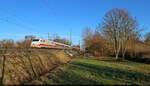 401 019-5 (Tz 119  Osnabrück ) konnte westlich von Brehna beobachtet werden.

🧰 DB Fernverkehr
🚝 ICE 931 (Linie 15) Berlin Gesundbrunnen–Frankfurt(Main)Hbf
🕓 19.1.2025 | 14:07 Uhr