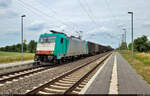186 245-7 (91 51 5270 005-9 PL-ATLU) durcheilt mit Black-BoxX-Containern der neska Schiffahrts-und Speditionskontor GmbH den Hp Lübs(Magdeburg) Richtung Trebnitz.
