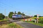 152 139 Albatros kommt mit einem Schiebewandwagenzug durch Güterglück gen Magdeburg gefahren.

Güterglück 18.07.2023