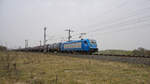 1187 932 der LTE Logistik- and Transport- GmbH zog am 30.03.2024 nördlich von Dessau einen Kesselwagenzug in Richtung Roßlau.