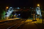 Blick �ber den Bahnhof G�tergl�ck bei Nacht. Am hellsten ist hierbei die  provisorische �berf�hrung  beleuchtet welche nun seit 6 Jahren hier steht.

G�tergl�ck 19.09.2026