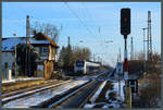 1442 102 erreicht am 31.01.2021 den winterlich verschneiten Haltepunkt Prödel.