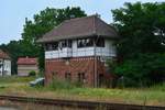 Blick auf das Stellwerk B2 in Flechtingen.