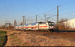 Nachschuss auf einen IC2 mit 147 575-5 in Niemberg.

🧰 DB Fernverkehr
🚝 IC 2444 (Linie 55) Dresden Hbf–Köln Hbf [+5]
🕓 19.3.2025 | 17:23 Uhr